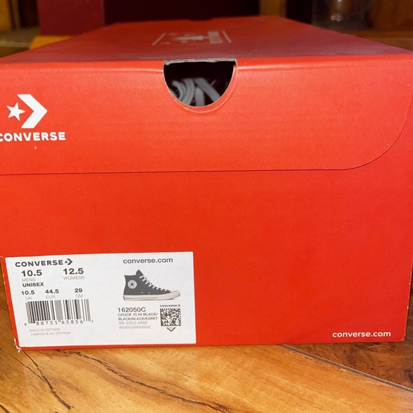 Men’s Converse High-Top - Picture 4 of 5